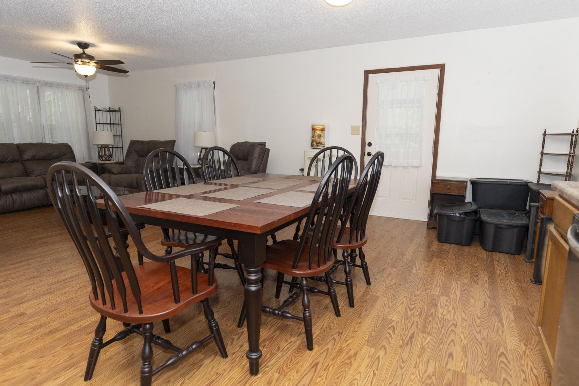 255 Marlboro Road Photo 30