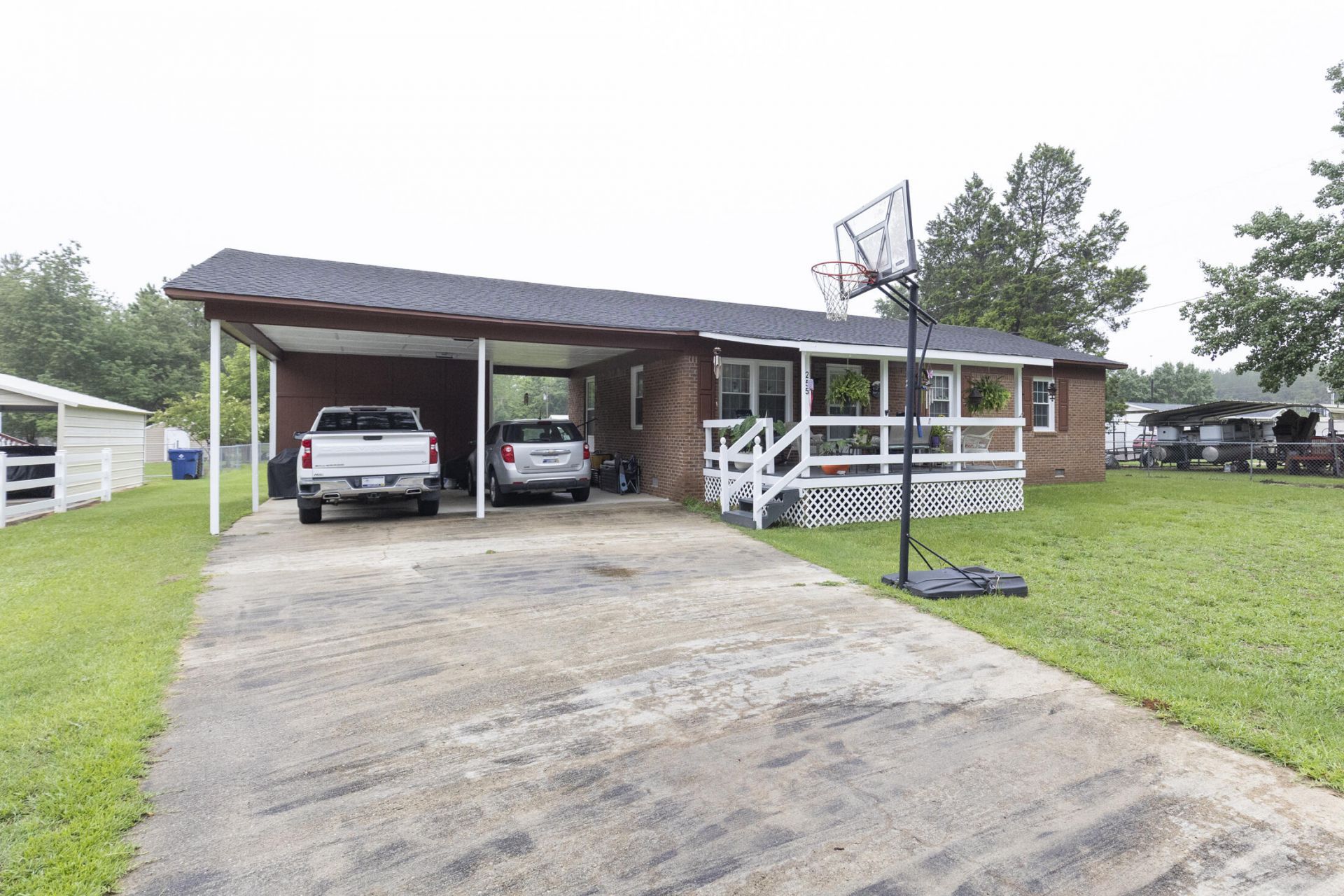 255 Marlboro Road Photo 35