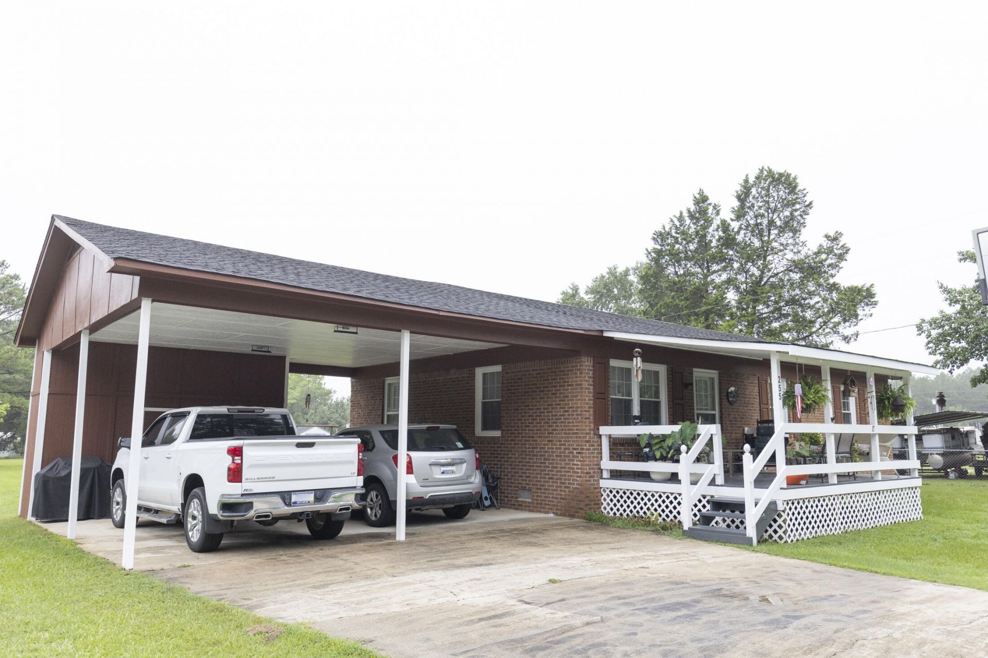 255 Marlboro Road Photo 37
