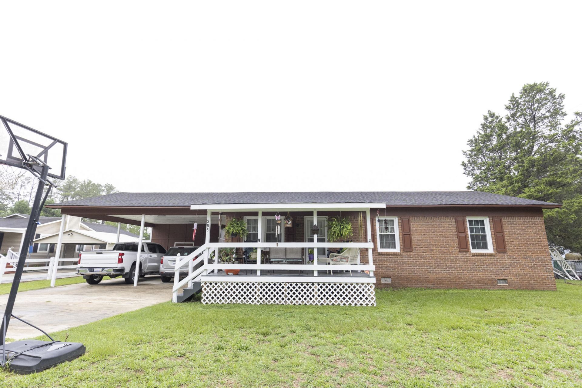 255 Marlboro Road Photo 39