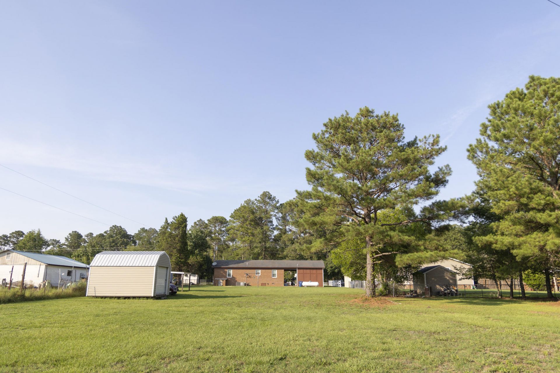 255 Marlboro Road Photo 5