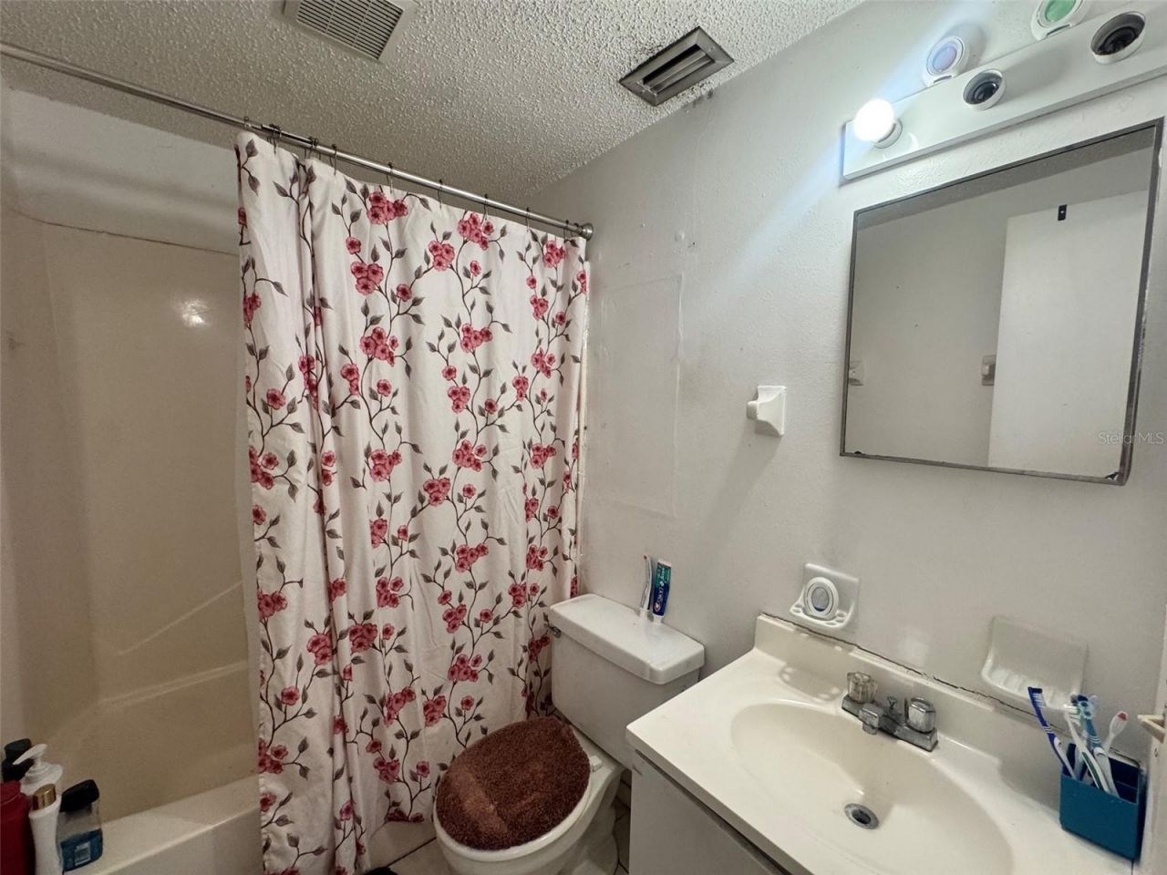 5910 13th Street Court E, Bradenton, FL 34203 Photo