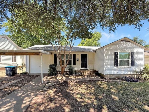 5017 Fairfax Street , Fort Worth, TX 76116