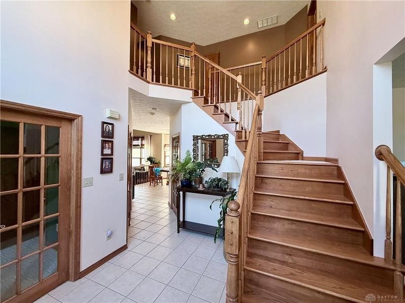 8 Wilderness Cove, Brookville, OH 45309 Photo 11