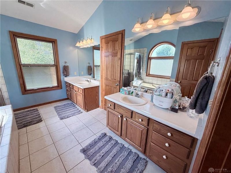 8 Wilderness Cove, Brookville, OH 45309 Photo 22