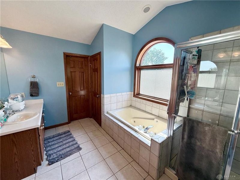 8 Wilderness Cove, Brookville, OH 45309 Photo 23