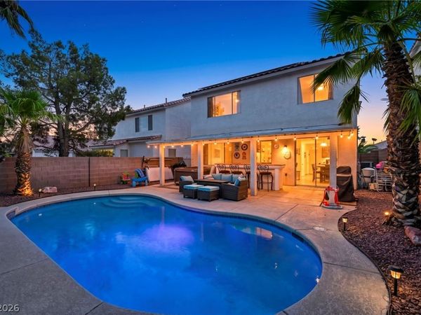 10052 Lemon Valley Avenue, Las Vegas, NV 89147