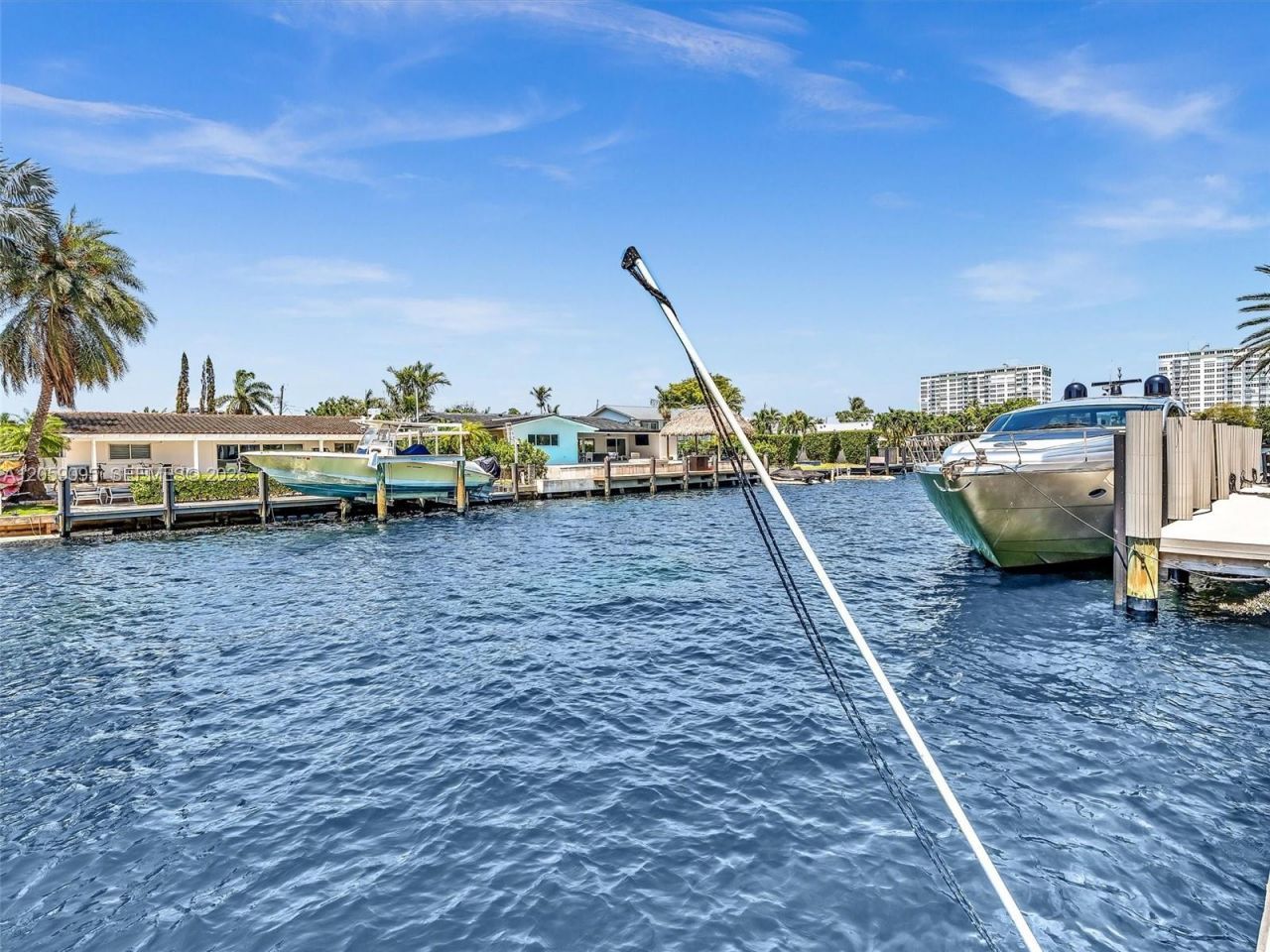 11900 N Bayshore Dr , Unit 207, North Miami, FL 33181 Photo
