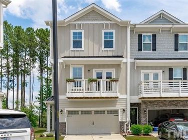 2223 Chattering Lory Lane, Apex, NC 27502