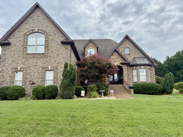110 Avalon Bay Dr , Old Hickory, TN 37138