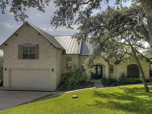 1017 Coventry RD , Spicewood, TX 78669