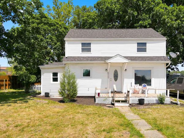 615 E Main Street, Butler, IN 46721