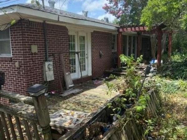 126 EZRA DIXON Dr, Haleyville, AL 35565