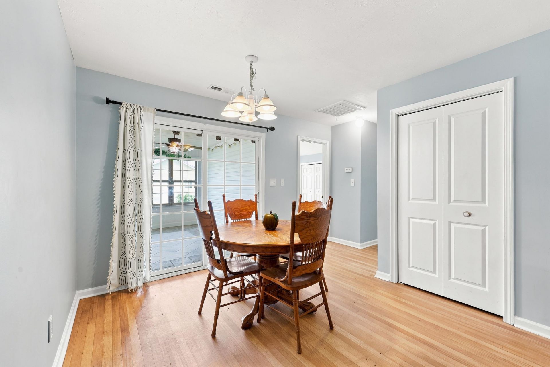 5017 Blue Spruce Ln.  Photo 20