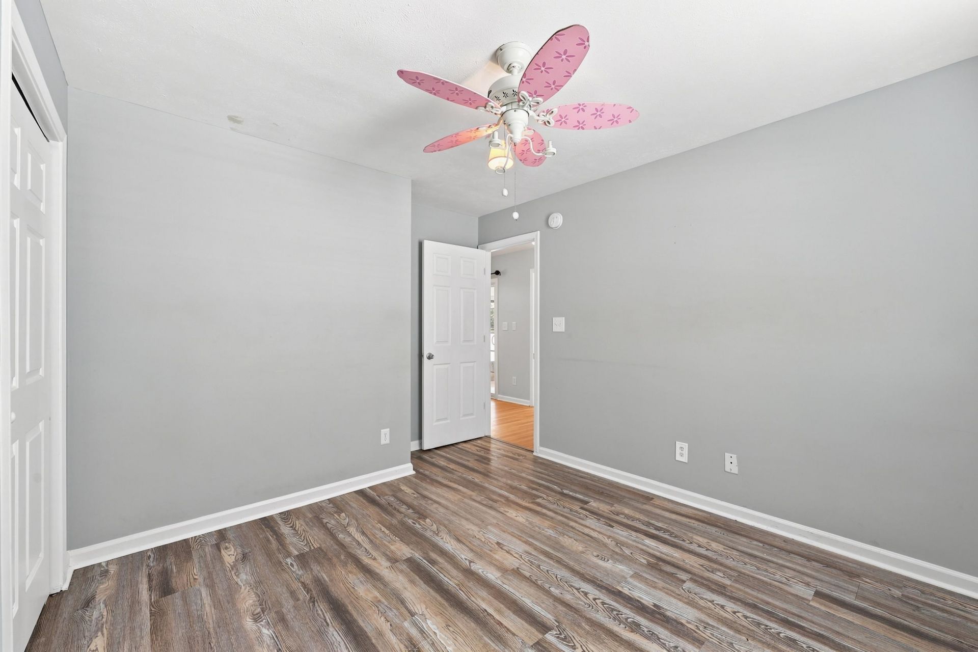 5017 Blue Spruce Ln.  Photo 43