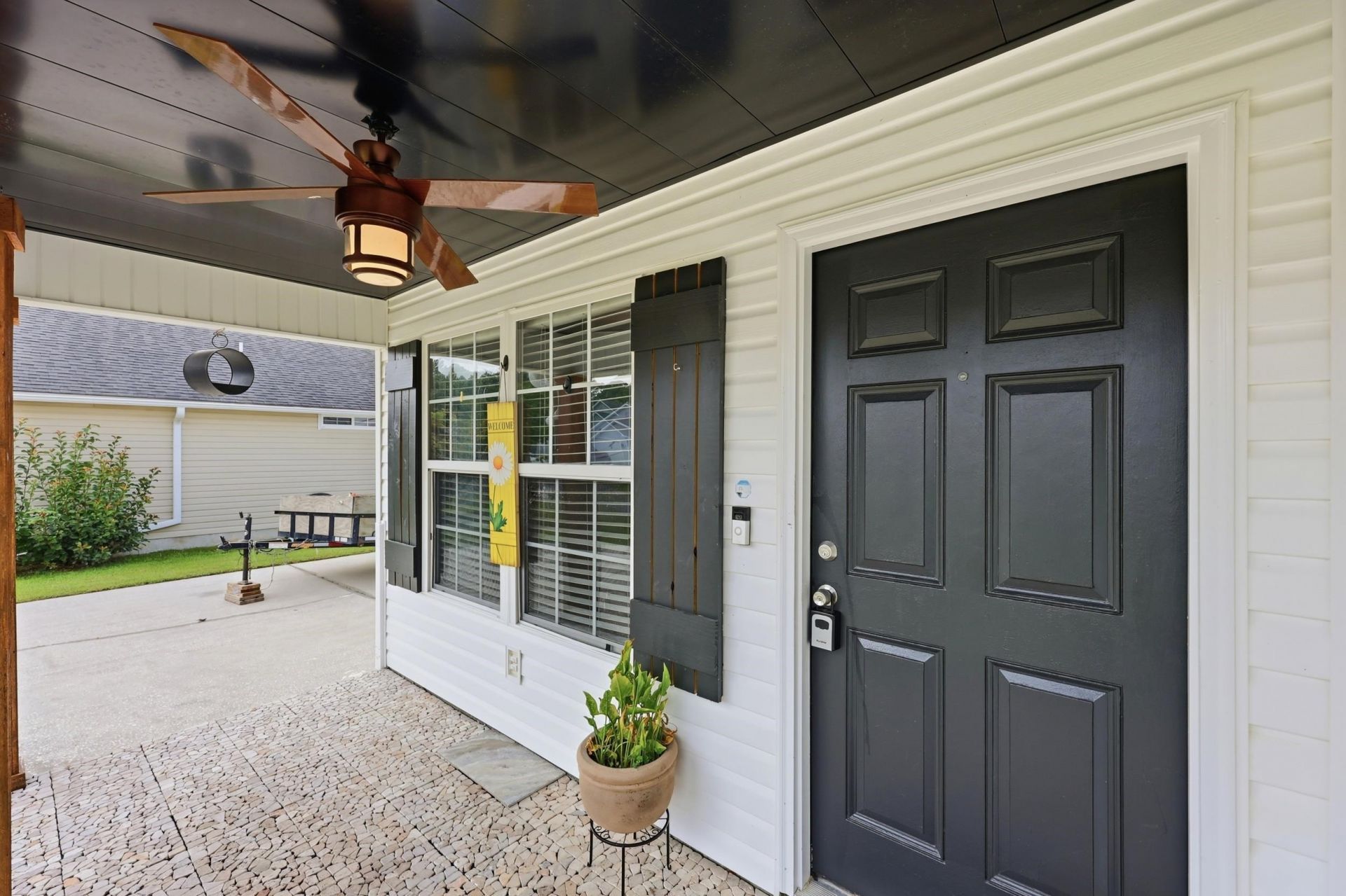 5017 Blue Spruce Ln.  Photo 8