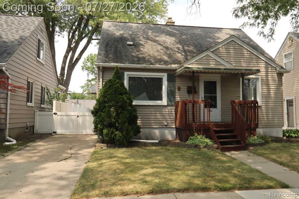 1821 Ardmore Drive , Ferndale, MI 48220 Main Photo