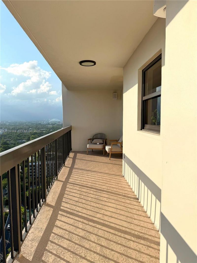 2333 Brickell Ave , Unit 2512, Miami, FL 33129 Photo