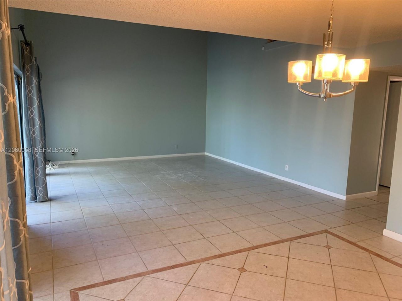 305 Bonnie Brae Way , Unit 27, Hollywood, FL 33021 Photo