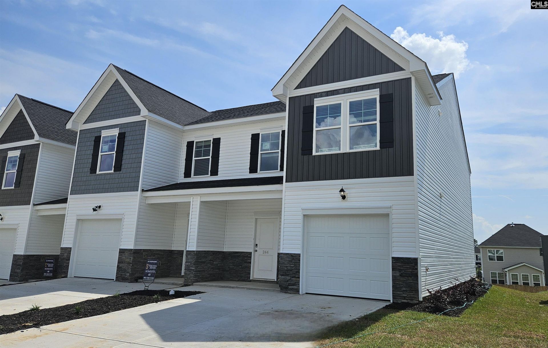 212 Sunny Hill Drive  Photo 4