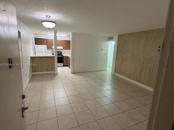 5501 SW 77th Ct , Unit 204C, Miami, FL 33155