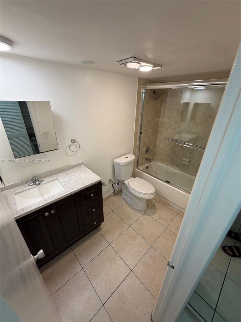 5501 SW 77th Ct, Unit 204C, Miami, FL 33155 Photo