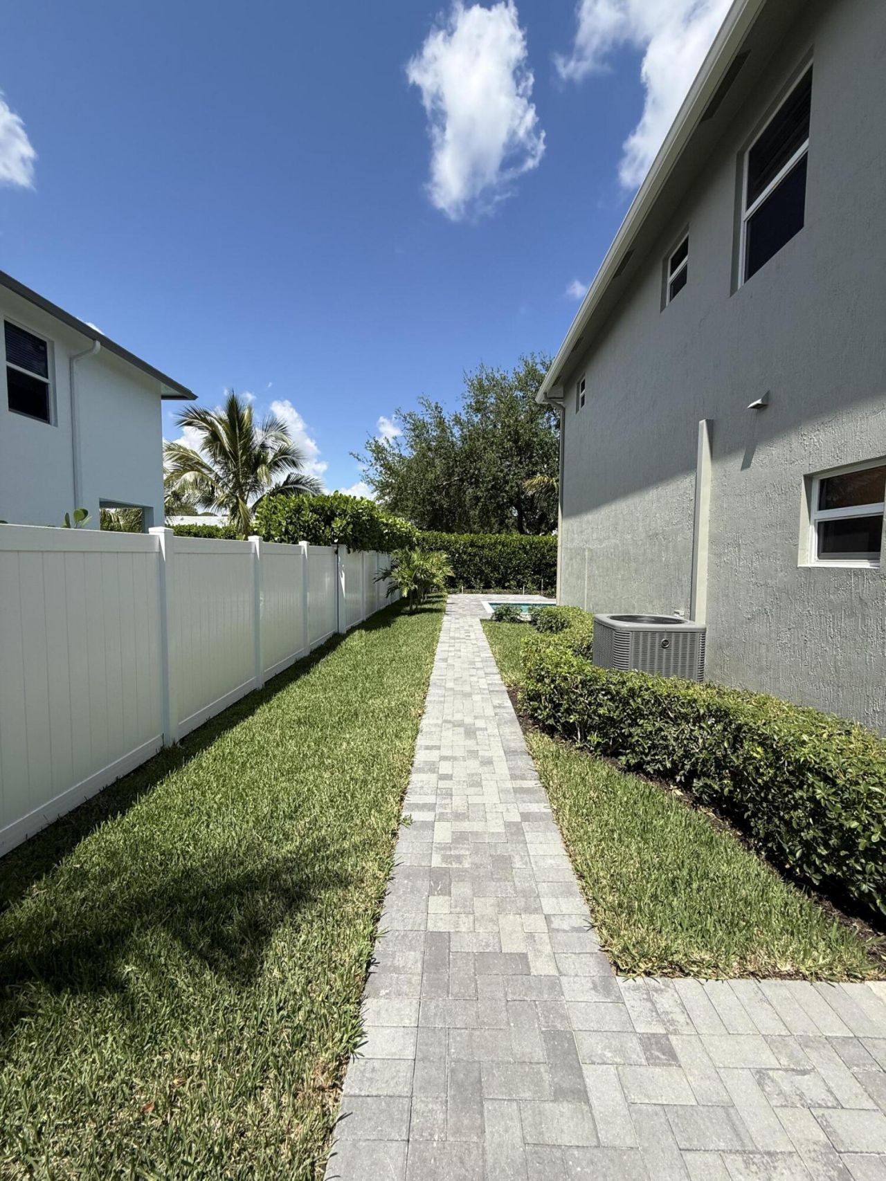 518 Lucky Lane, Delray Beach, FL 33444 Photo