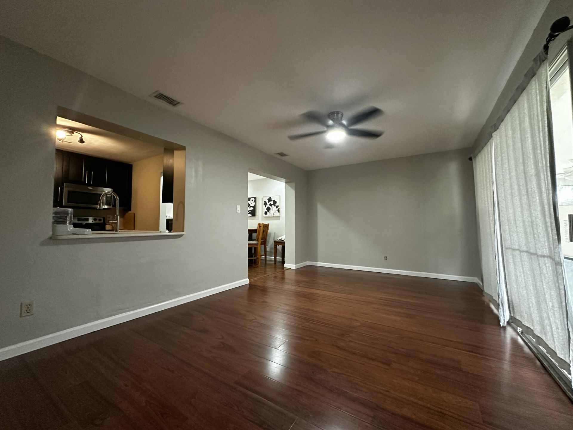 8211 NW 91st Avenue, Tamarac, FL 33321 Photo
