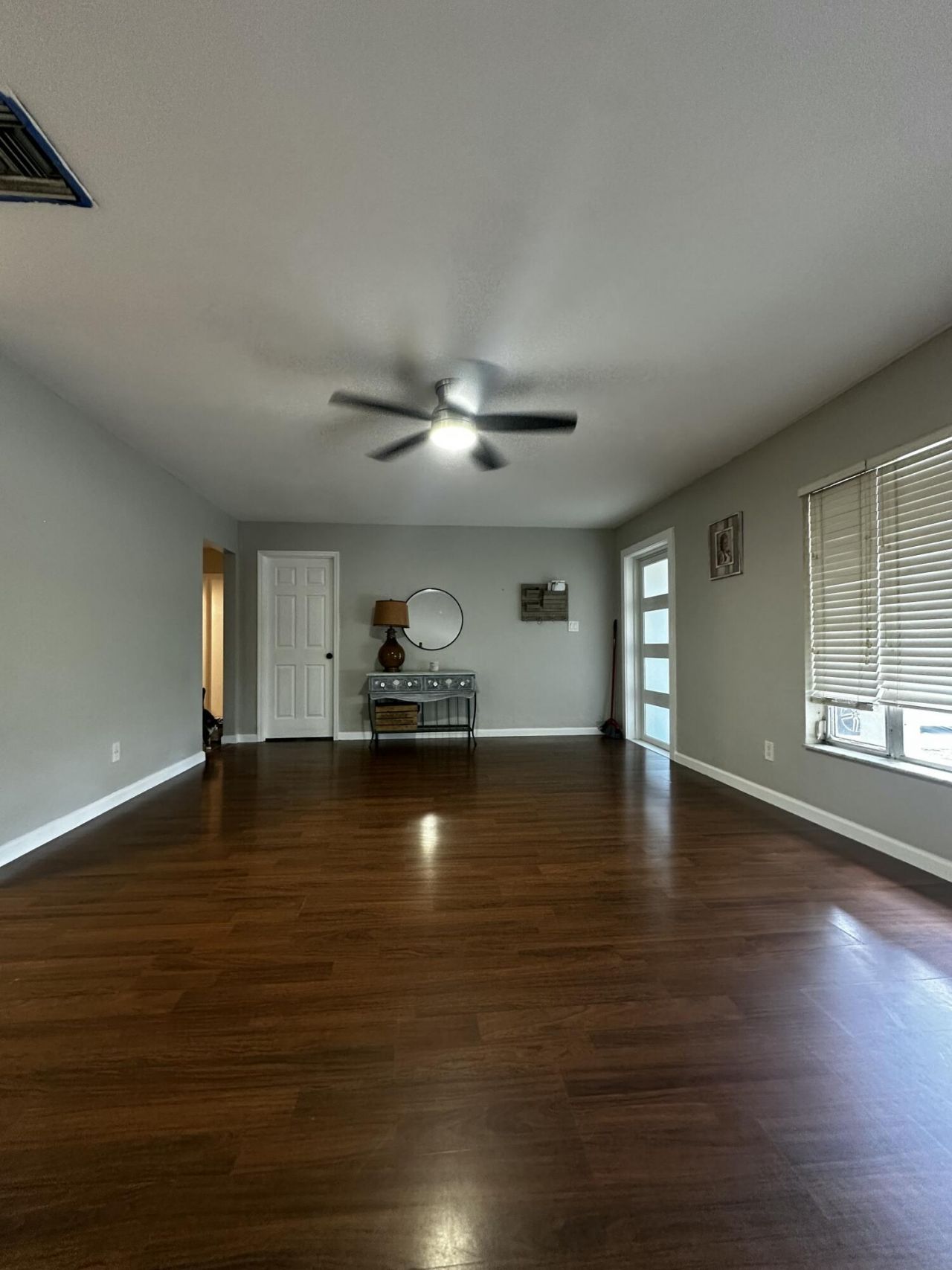 8211 NW 91st Avenue, Tamarac, FL 33321 Photo