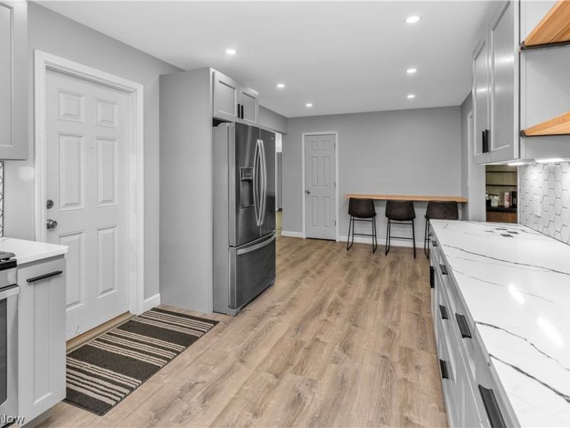 17 Nepahwin Drive, Timberlake, OH 44095 Photo 9