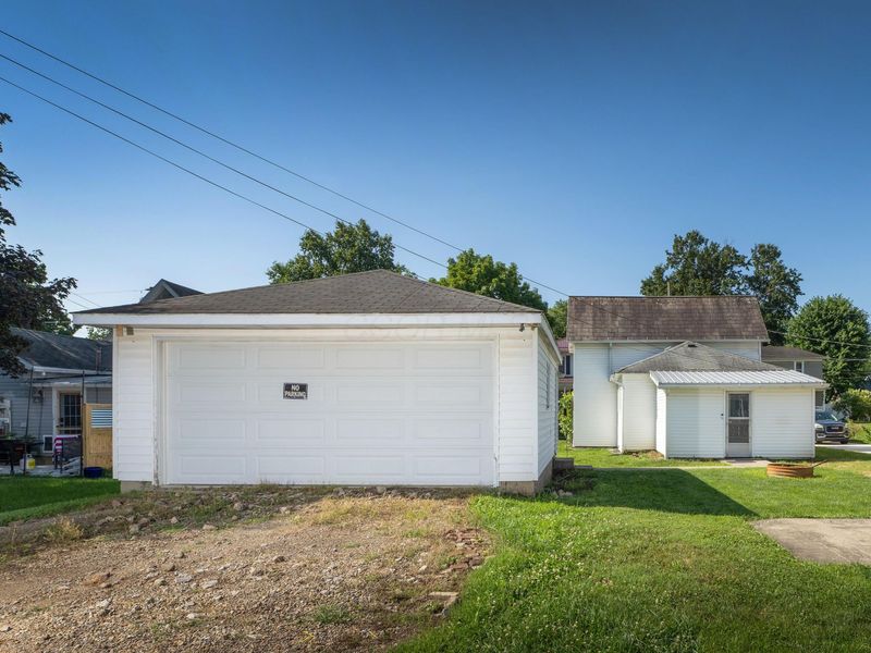 505 E Burgess Street , Mount Vernon, OH 43050 Photo 7