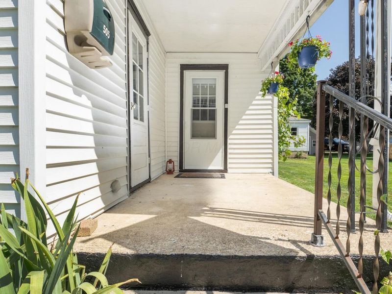 505 E Burgess Street , Mount Vernon, OH 43050 Photo 8