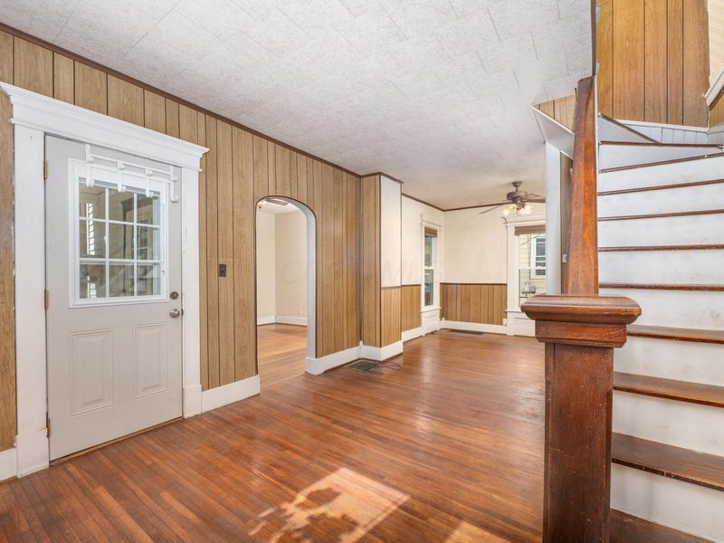 505 E Burgess Street , Mount Vernon, OH 43050 Photo 9
