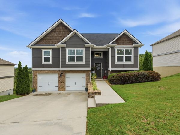 7410 Pfizer Drive, Ooltewah, TN 37363