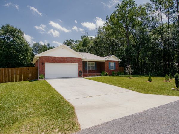 7282 Birdie Lane, Milton, FL 32570