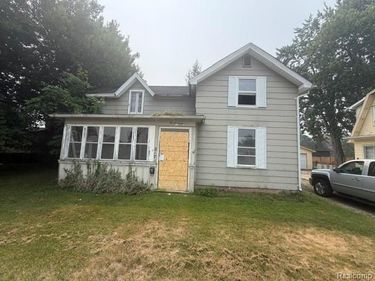 217 W McArthur Street, Corunna, Mi 48817