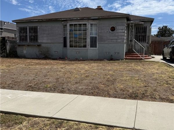 806 W 108th, Los Angeles, CA 90044