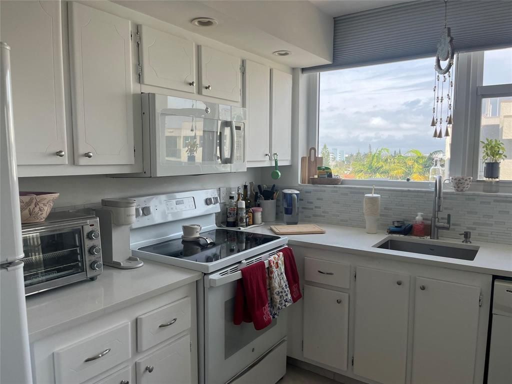 1237 S Hillsboro Mile Hillsboro Mile N, Unit 601, Hillsboro Beach, FL 33062 Photo