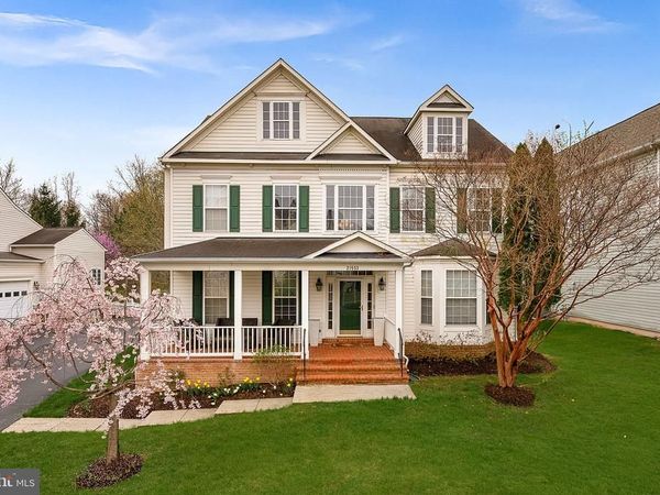 21553 CENTER POINT CIRCLE, ASHBURN, VA 20147