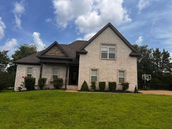 803 Manner Ln , Lebanon, TN 37087