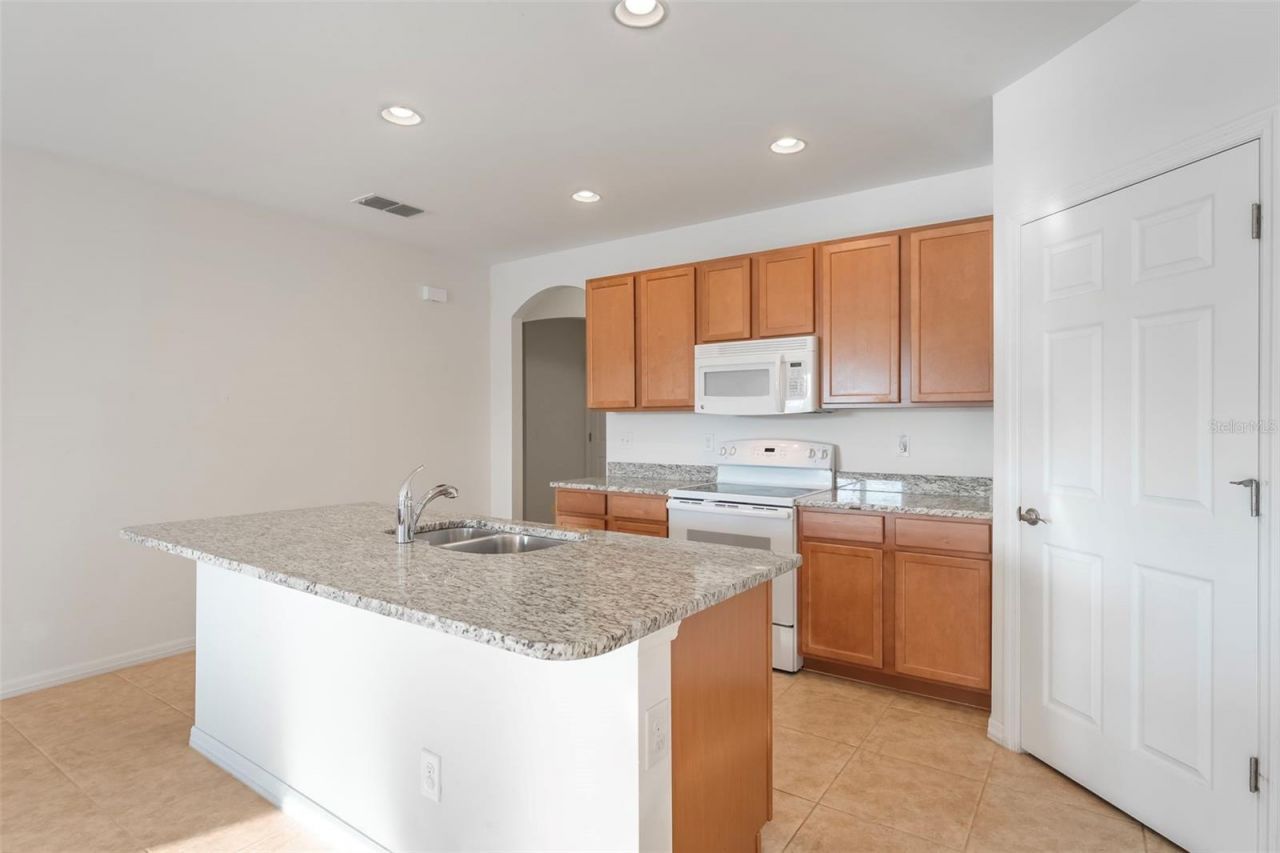 2897 Apple Blossom Drive, Alva, FL 33920 Photo