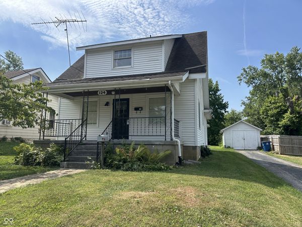 124 W Berry Street , Greencastle, IN 46135