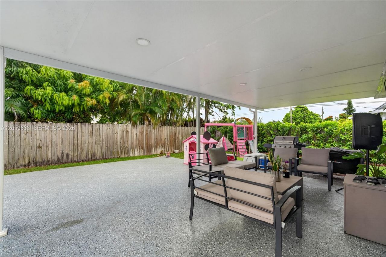 12015 SW 188 St, Miami, FL 33177 Photo