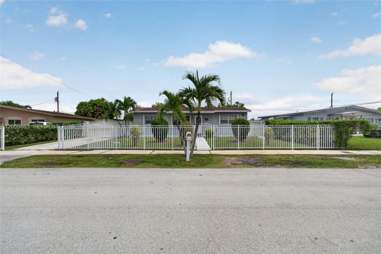 12015 SW 188 St, Miami, FL 33177 Photo