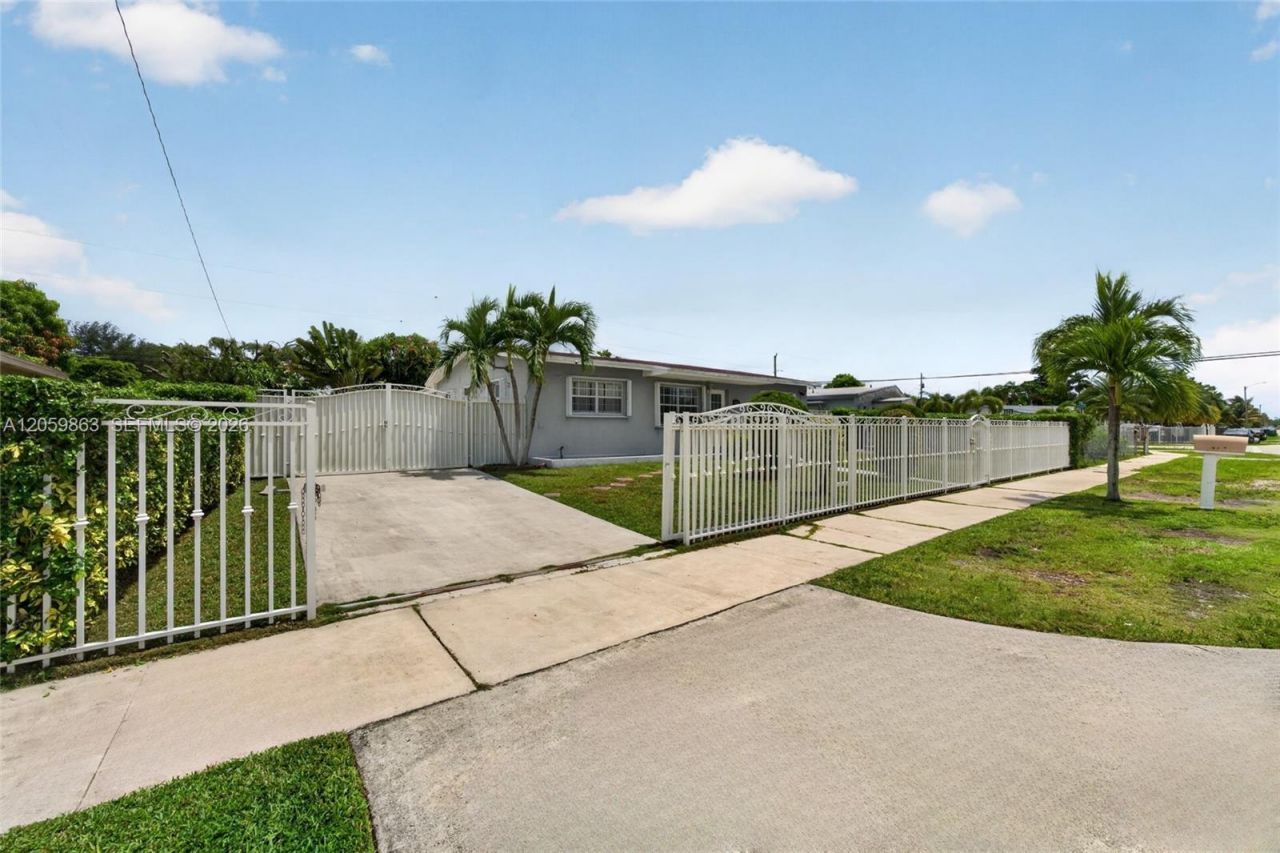 12015 SW 188 St, Miami, FL 33177 Photo