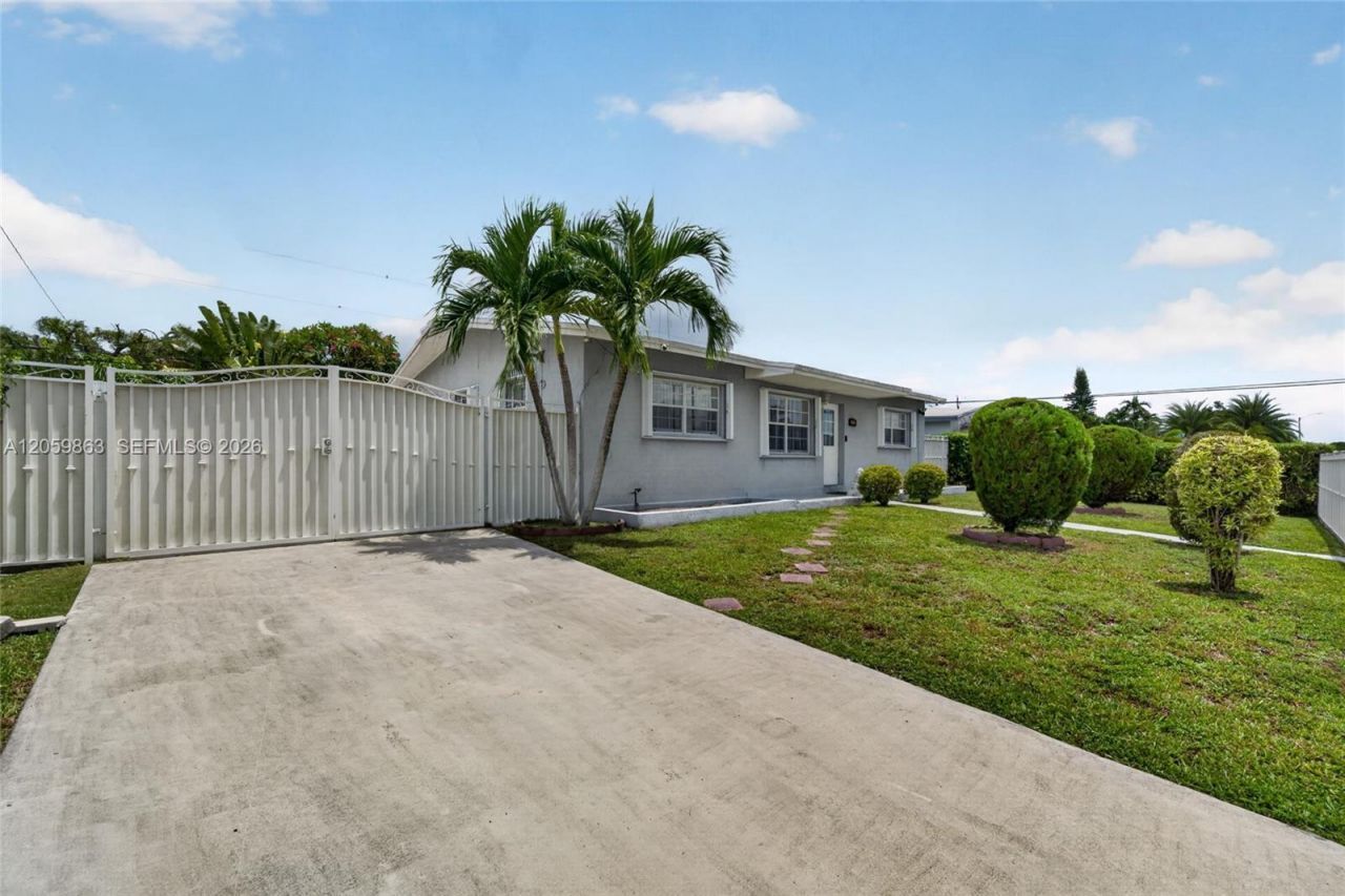 12015 SW 188 St, Miami, FL 33177 Photo