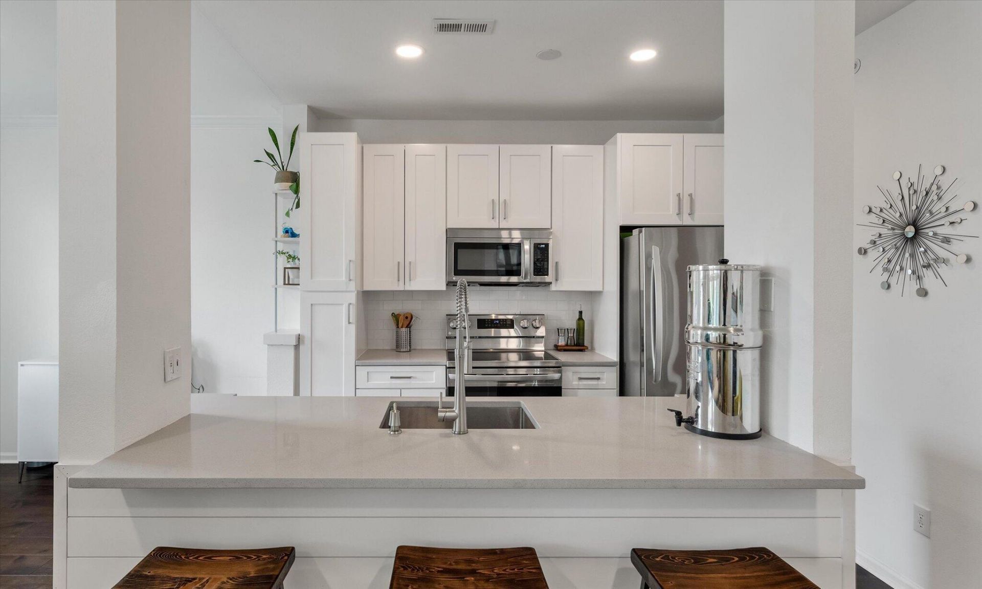 130 River Landing Drive Photo 11
