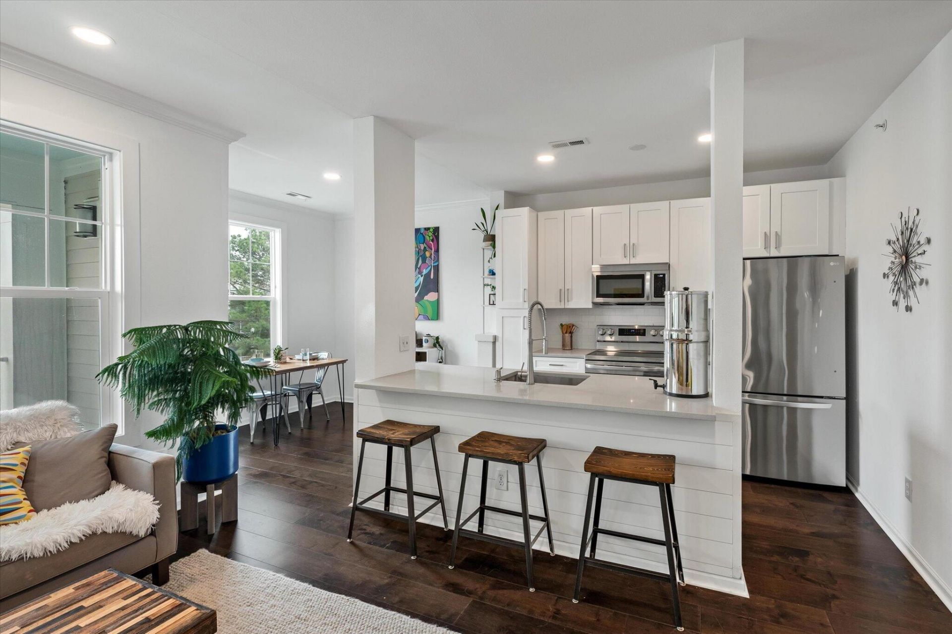 130 River Landing Drive Photo 17