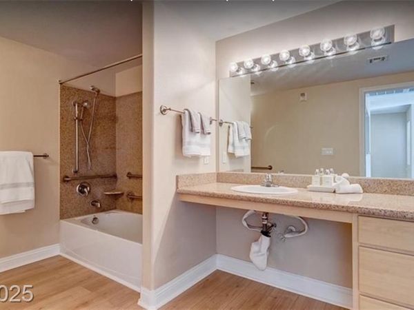 8000 W Badura Avenue , Unit 1130, Las Vegas, NV 89113