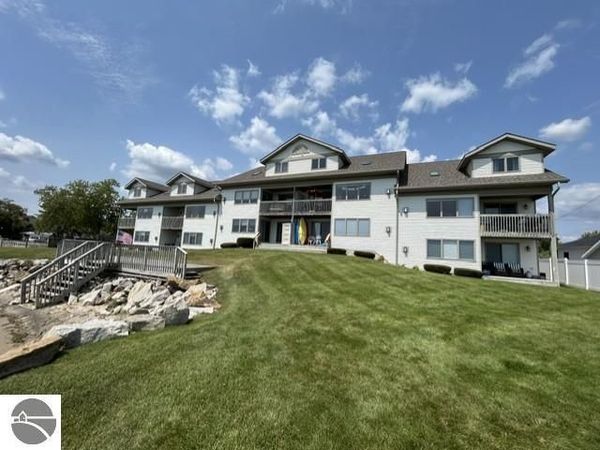 637 Lake Street W, Tawas City, MI 48763